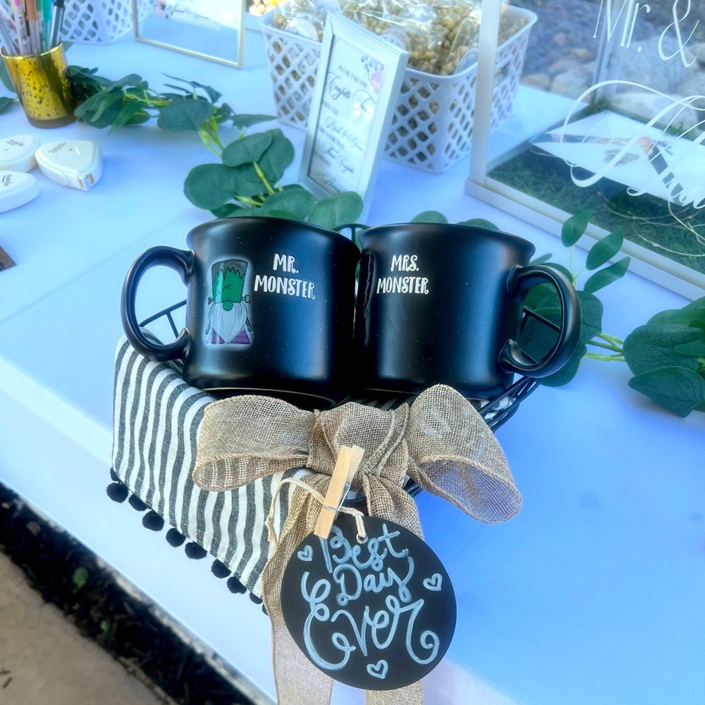 Couple Mugs